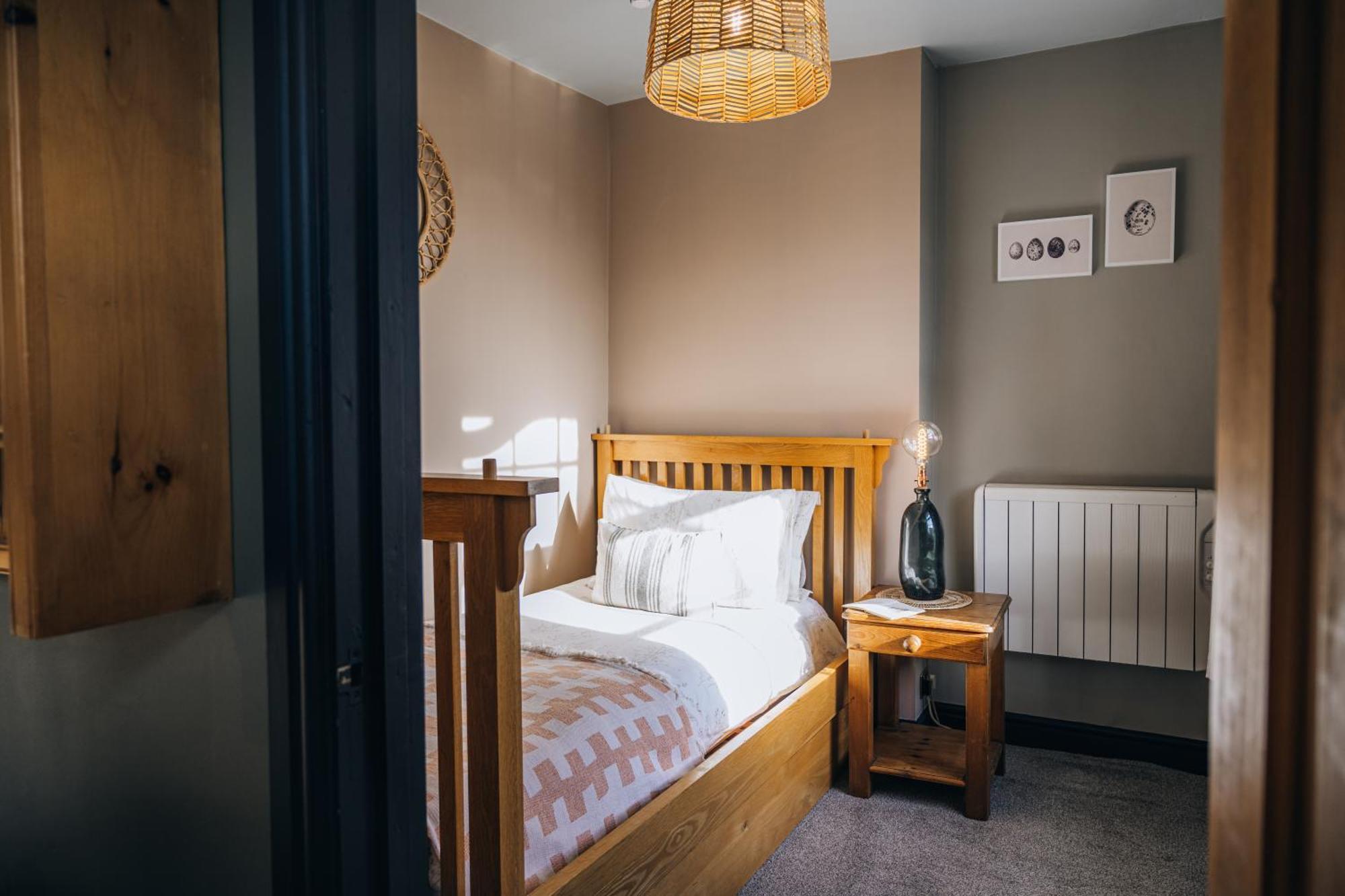 The Hideaway - Stratford Upon Avon - Central - Free Offstreet Parking - 2 Bedroom Luxury Apartment エクステリア 写真